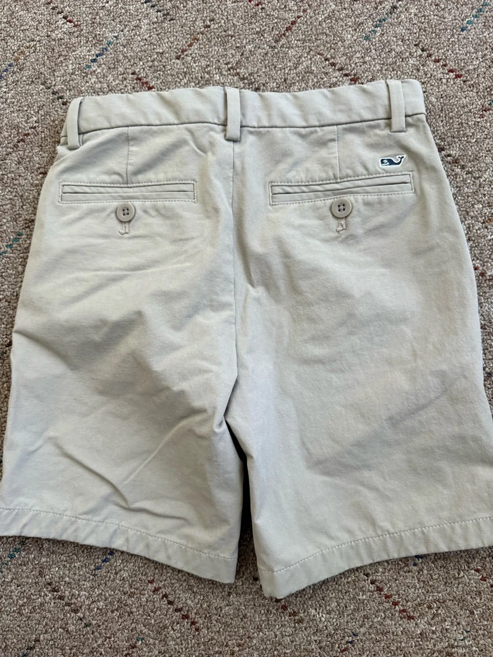 Vineyard Vines Performance Khaki Chino Shorts Boys Size 7